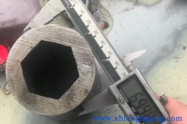 帶六角孔冷拉圓鋼